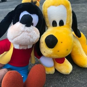 Goofy and Pluto vintage Disneyland plushes